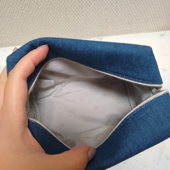 New Dior Limited Edition Dior Denim Beauty Makeup Pouch Bag Clutch - Picture 6 of 11